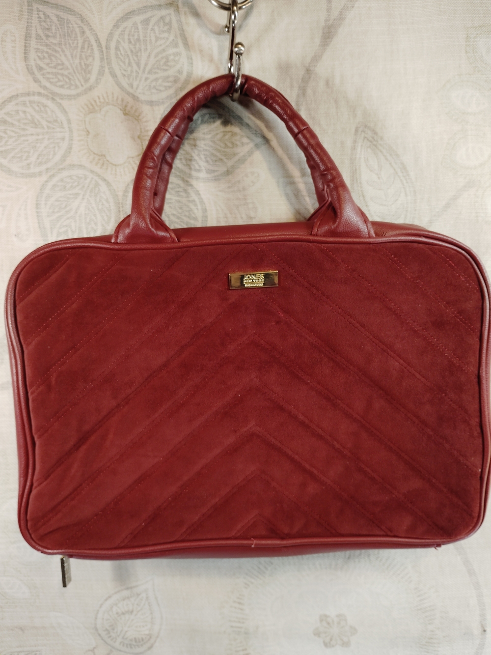 Jones New York Red Quilted Cosmetic Bag